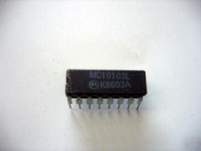 MC10103L motorola quad 2-input or gate ceramic 10103 ic