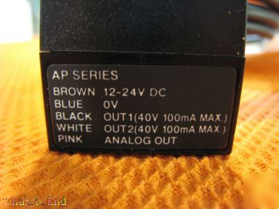 New keyence ap-33KP digital display pressure sensor ap