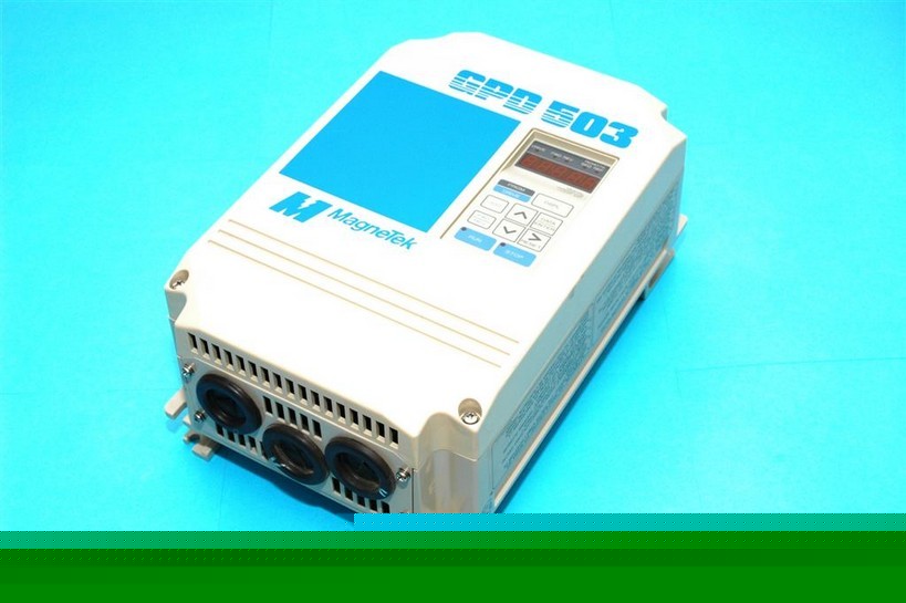 Yaskawa / magnetek cimr-G3U20P7 1HP 230V ac drive G3