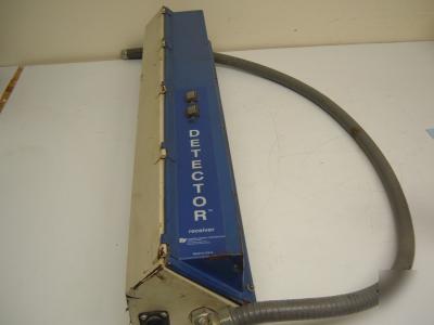 Federal singal corp.- detector reciever C42254-a