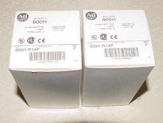 New 2PC allen bradley 800H-R1AP push button in box