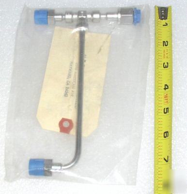 High vacuum pressure tee adapter flow line 4-vco cajon 