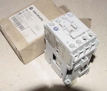 New allen bradley relay 700-CF310ZJ in box