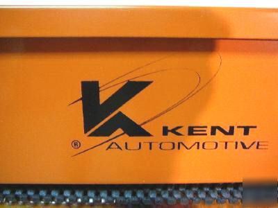 New kent automotive polyvinyl tri-stud terminals - 